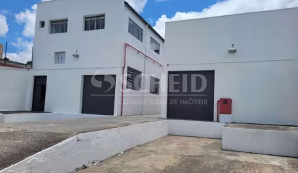Ótimo Conjunto de dois Galpões em 1000m2 de terreno na Zona Sul
