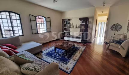 Casa miolo do Jardim Marajoara 650mt !!!!