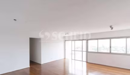 ** Apartamento com 04 dormitórios, 01 suíte, 03 banheiros e 01 vaga em 168m²!!  **