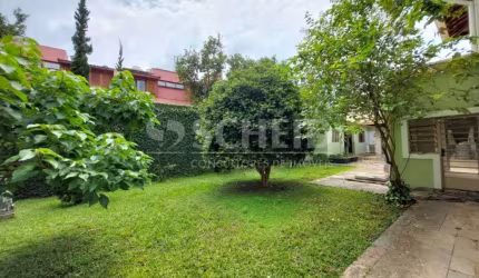 Casa Térrea Alto da Boa Vista 960m² de terreno e 463m² de área construída