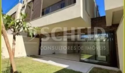 Excelente Casa de Condomínio em Brooklin Novo