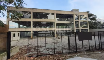 Prédio Comercial em 3 pavimentos todo de vidro, ótima localização na Zona Sul