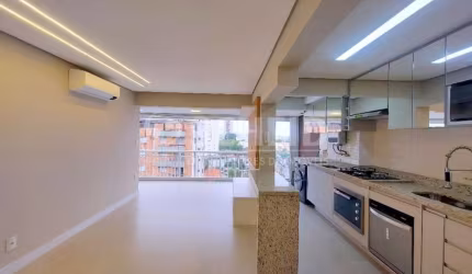 Apartamento a venda de 54m², com 1 suíte e 1 vaga, na Vila Mascote.
