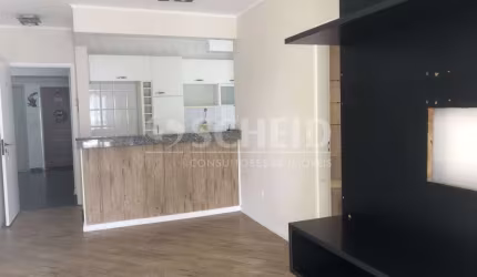 Apto à venda 3 dorm (1 suite) 2 vagas Condomínio Clube