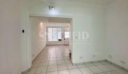Oportunidade Única: Sobrado Comercial na Chácara Santo Antônio!