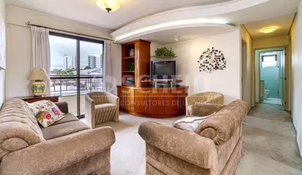 Apartamento com 4 dormitórios e 4 banheiros à Venda, 120 m² por R$ 590.000 na Vila Santa Catarina