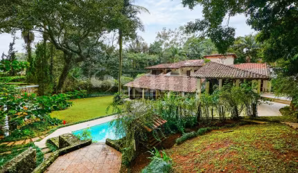 CASA TÉRREA NO CONDOMÍNIO CHÁCARA FLORA.COM 4 SUÍTES, 2.000 m² DE TERRENO