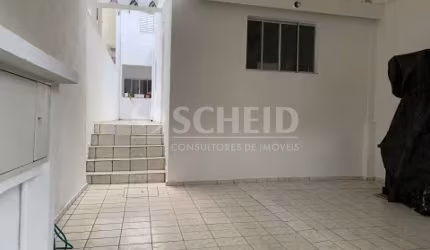Casa 65m² no Jardim Marajoara, com 2 dormitórios e 1 casa nos fundos.