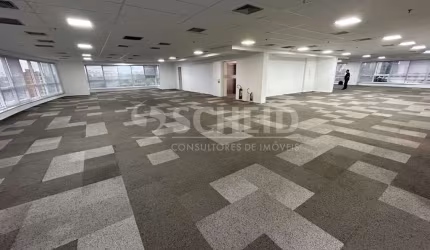 Andar comercial duplex com 1.144m² no Butantã!
