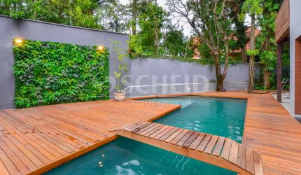 Casa Moderna e Ampla no Jardim Europa