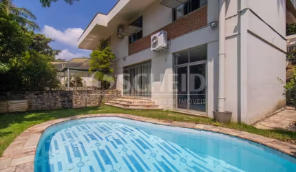 CASA À VENDA - 447M² NO JARDIM MARAJOARA