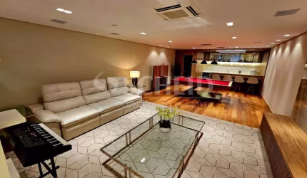 Casa moderna próximo ao Golf Club no Jardim Marajoara