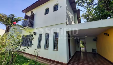 Sobrado enorme de esquina super charmoso no Jardim Marajoara com 226m²