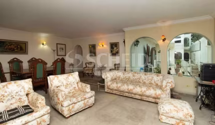 Casa a venda quatro quartos, suite piscina e garagem no Alto da Boa Vista