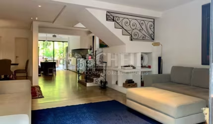 Sobrado a venda  na Vila Sônia/ Morumbi com 2 quartos suites.
