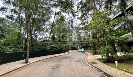 Terreno com 522m2 à venda em condomínio de luxo no Alto da Boa Vista