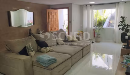 CASA no JARDIM PRUDENCIA QUATRO SUITES QUATRO VAGAS. OPORTUNIDADE!!!