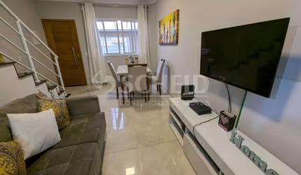 Vende-se Casa Sobrado Totalmente Reformada e Pronta para Morar na Vila Isa!