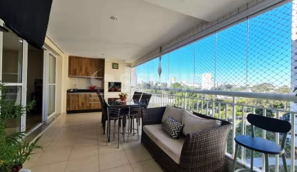 Apartamento à Venda no Condomínio Magic Club Resort 136m² com 3 Suítes e vista interna