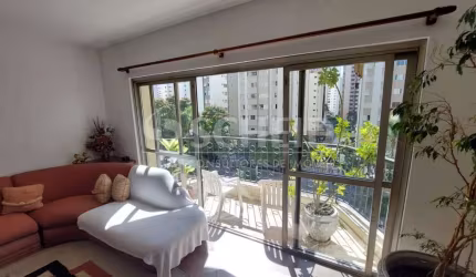 Apartamento Moema com 158m², 4 quartos, 2 suítes, sala 2 ambientes, terraço, cozinha, 2 vagas,.