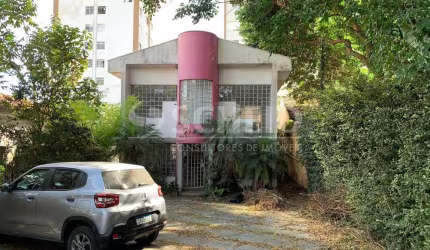 Casa Comercial para Venda ou Locação no Alto da Boa Vista