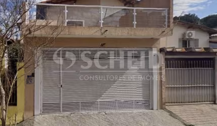 Sobrado para locação com 04 quartos 01 suíte e Edicula no Marajoara