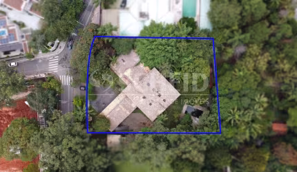 Terreno a venda no coração do Alto da Boa Vista