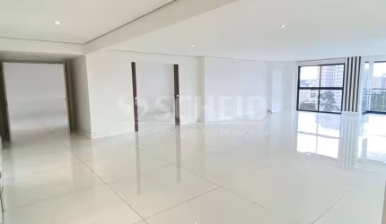 Apartamento a venda no jardim marajoara , com 370m² . 04 quartos sendo 4 suítes .5 vagas .