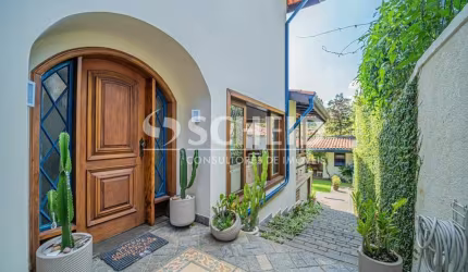 Casa na Alto da Boa Vista com 4 quartos e 2 suítes e4 vagas de garagem!!