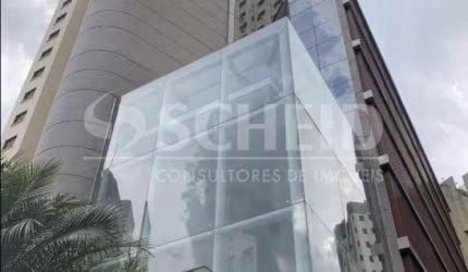 Prédio Comercial de 2.378m² com 55 vagas de garagem para lugar na Vila Olímpia - SP