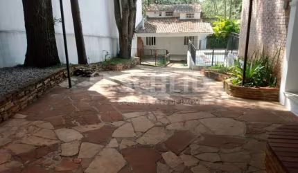 Casa à Venda no Alto da Boa Vista - 3 Dormitórios, 2 Suítes, 4 Vagas