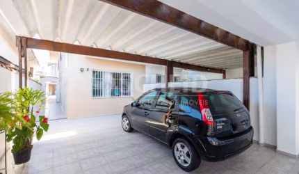 Sobrado para venda com 4 quartos, 179m²