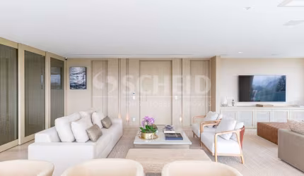 Apartamento tipo Luxo em Moema para venda com 3 quartos, 231m²
