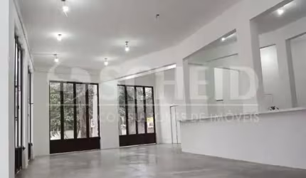 ÓTIMO PREDIO COMERCIAL, COM FACIL ACESSO AS MARGINAIS, TODO REFORMADO BOM PARA ESCLOA, LAVORATÓRIO