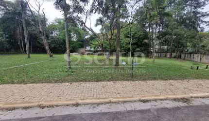 Terreno em Condomínio Fechado no Alto da Boa Vista de 819,53m2 com compensação ambiental aprovada
