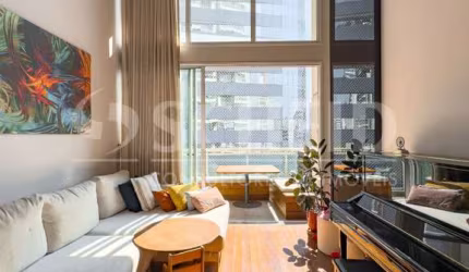 Apartamento Brooklin 160m², 3 quartos, 1 suíte, closet, mezanino, terraço, sala, cozinha planejada.