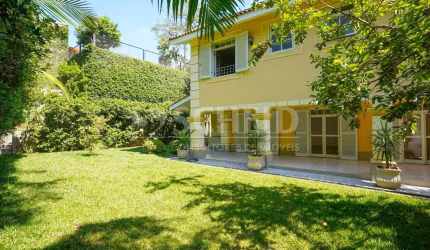 Casa de Alto Padrão com Segurança  Total no Alto da Boa Vista!