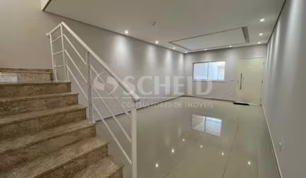 Sobrado novo 3 dormit, 1 suite, 2 vagas, churrasqueira, quintal, acabamento sofisticado