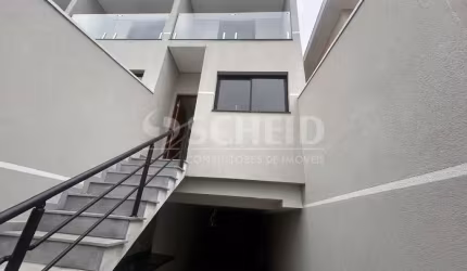 Sobrado recém construído - 3 quartos, 3 suítes, 2 vagas de garagem - Campo Grande