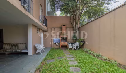 Casa a venda de 300,00m² útil, com 4 quartos no Brooklin.