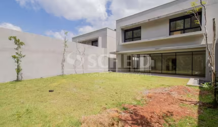 Casa de Condomínio com 4 Quartos e 5 banheiros à Venda, 944 m² na Chacara Santo Antonio - SP