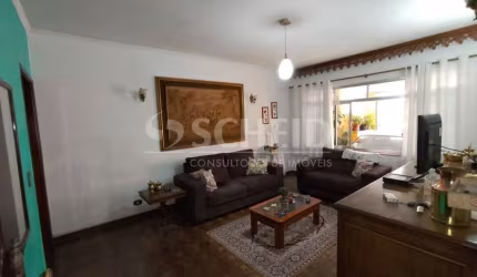 Sobrado a venda de 182,00m² útil, com 4 quartos e 2 vagas, na Vila Santa Catarina