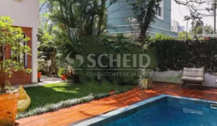 Encante-se com essa Casa no Jardim Petrópolis -SP ? Charme e Conforto em um Só Lugar!
