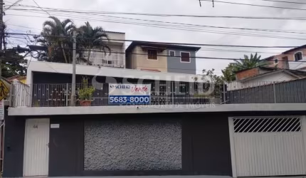 Campo Grande - Casa Térrea com 3 Quatos e 2 Vagas