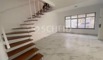 CASA NO BROOKLIN DUAS GARAGENS  EDICULA COM CHURRASQUEIRA . OPORTUNIDADE !!!