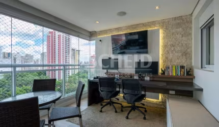 Apartamento a venda de 126m, com 3 suítes e 3 vagas na Vila Mascote