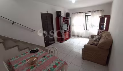 Sobrado para venda - 4 quartos - 2 vagas - Jardim Sabará