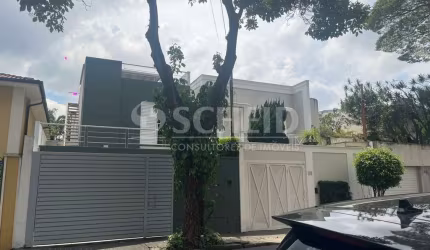 Casa no Brooklin com 3 quartos 3 suítes e 3 vagas de garagem!!