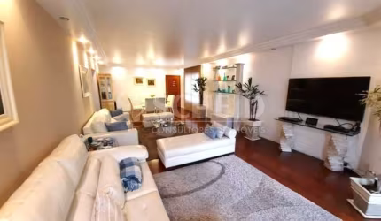EXCELENTE APARTAMENTO EM MOEMA PÁSSAROS