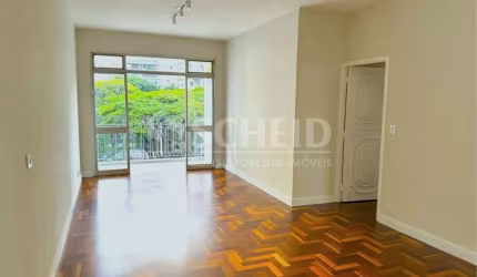 APARTAMENTO RECÉM REFORMADO NO JARDIM DAS ACÁCIAS